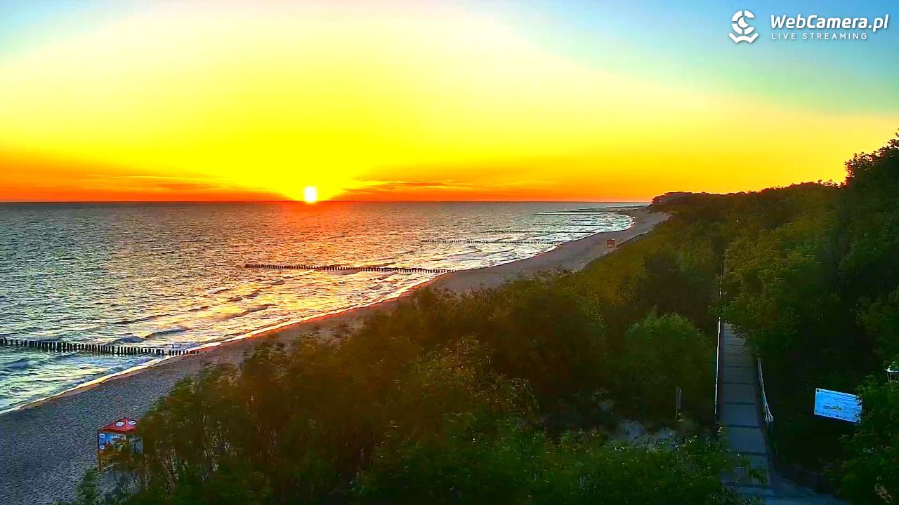 DZIWNÓW  - widok na plażę - 26 czerwiec 2026, 04:30