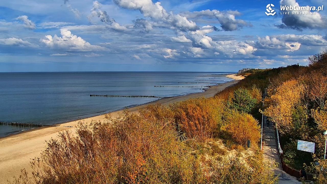 DZIWNÓW  - widok na plażę - 07 październik 2026, 12:49
