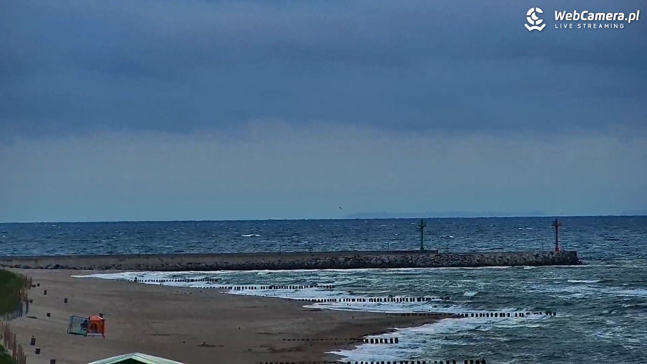 DZIWNÓW  - widok na plażę - 01 wresień 2026, 06:19