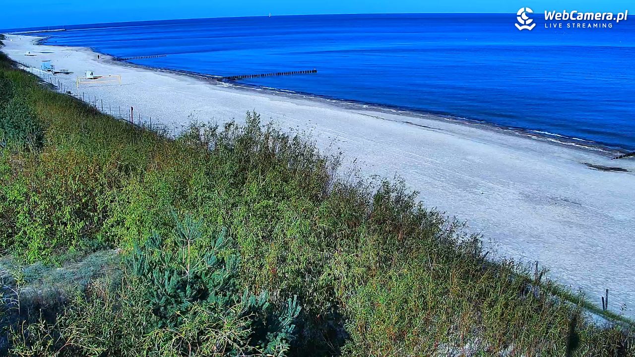 DZIWNÓW  - widok na plażę - 15 wresień 2026, 09:58