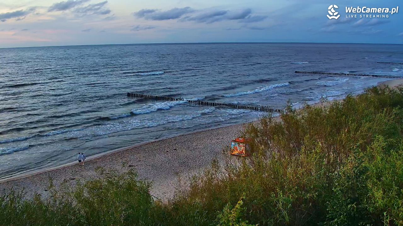 DZIWNÓW  - widok na plażę - 24 lipiec 2026, 21:33