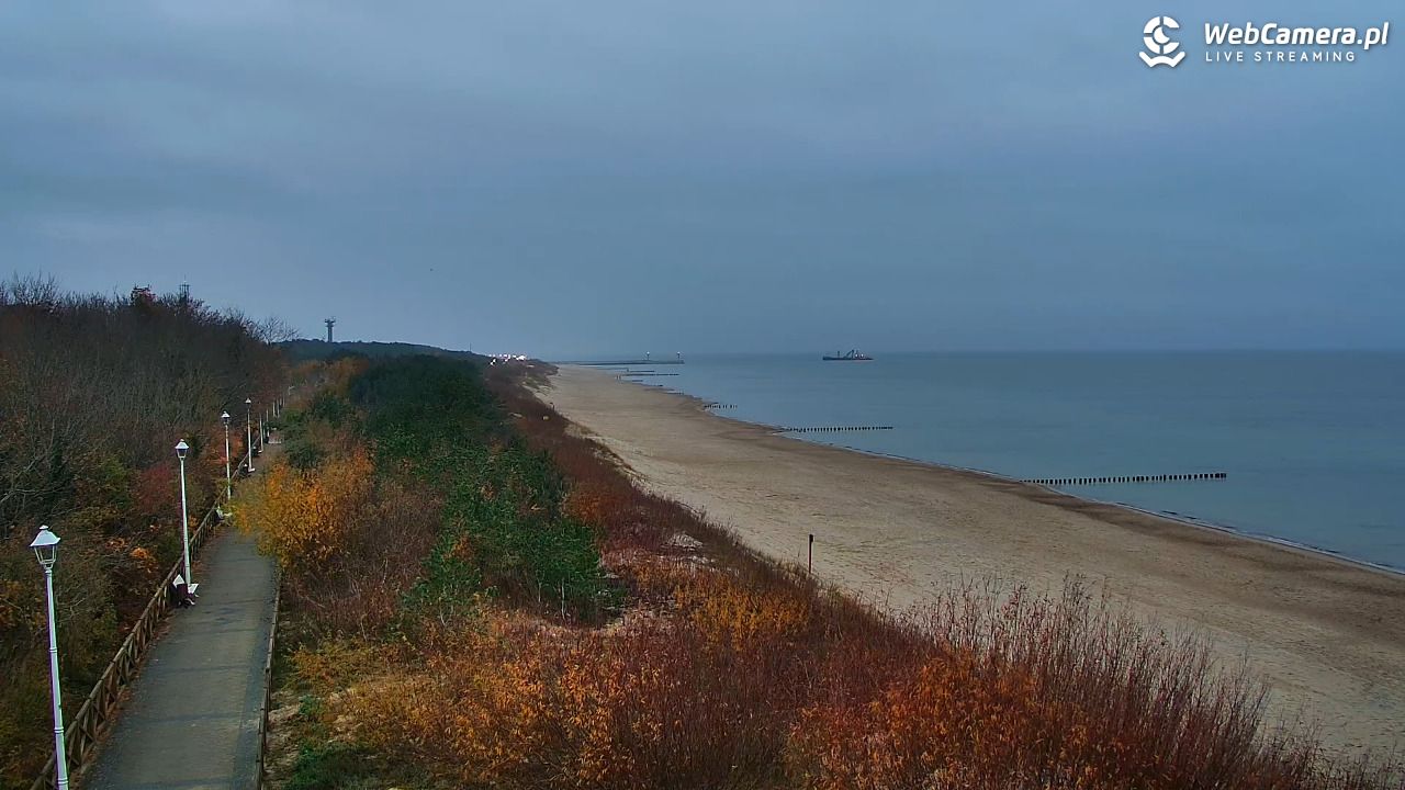 DZIWNÓW  - widok na plażę - 10 listopad 2025, 07:13