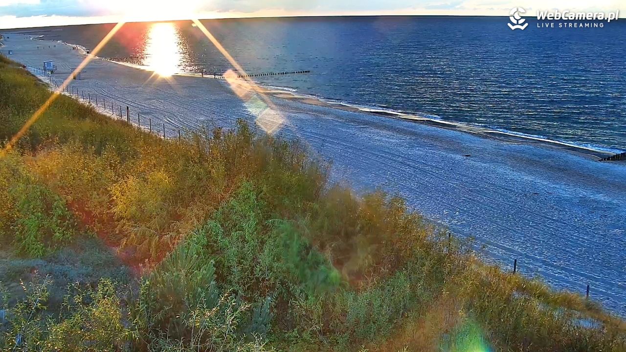 DZIWNÓW  - widok na plażę - 14 wresień 2025, 18:54