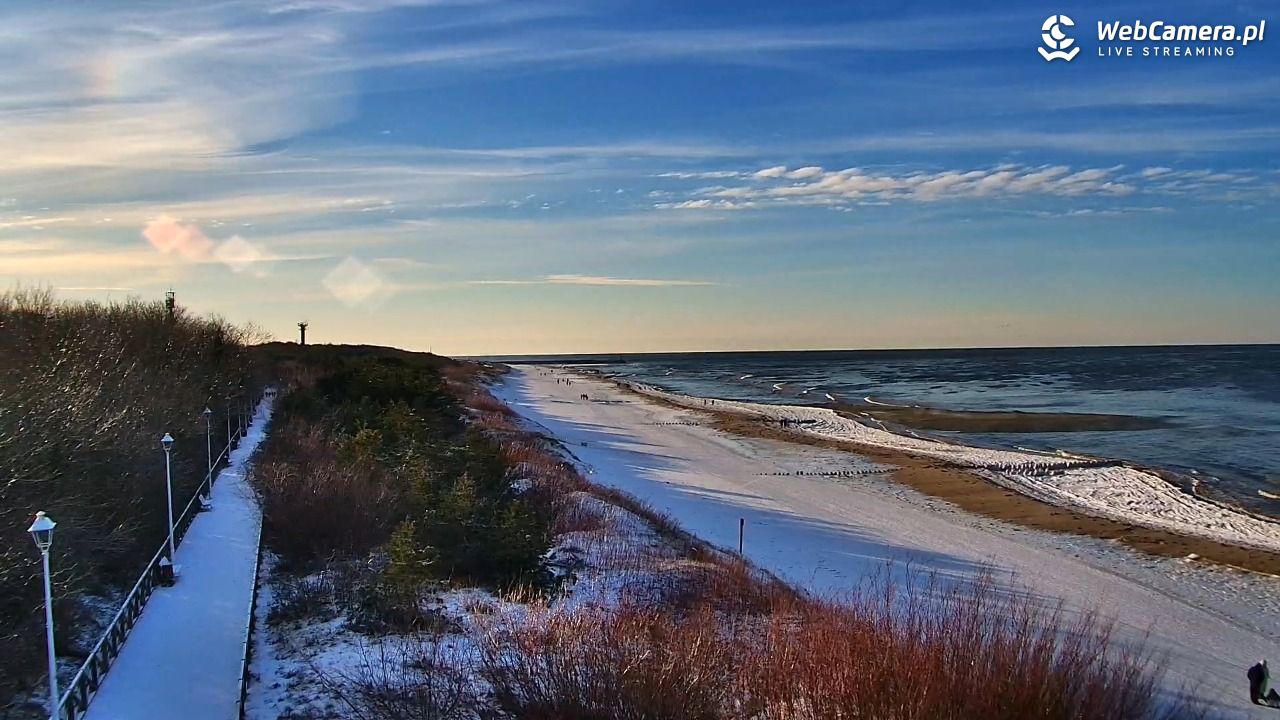 DZIWNÓW  - widok na plażę - 01 luty 2026, 14:53