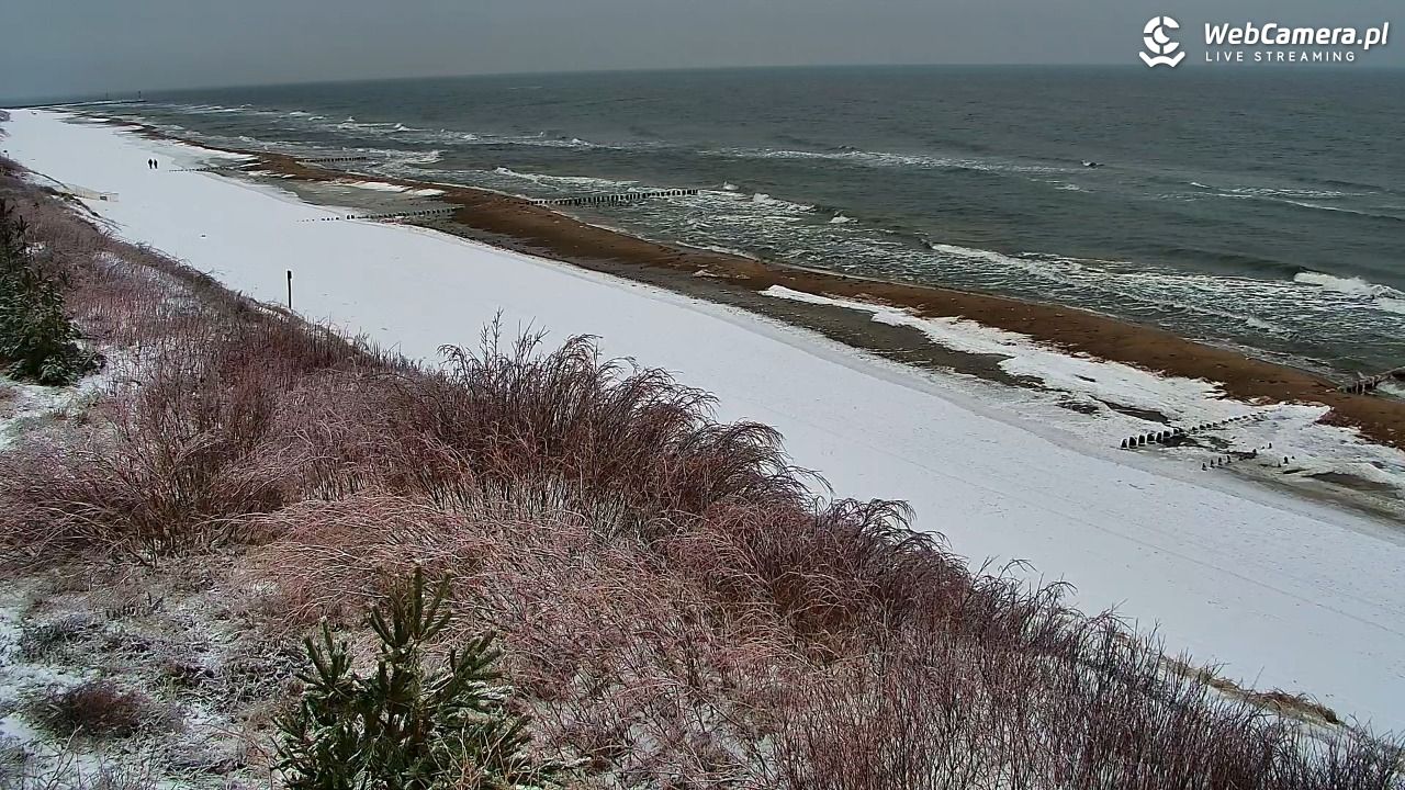 DZIWNÓW  - widok na plażę - 28 styczeń 2026, 11:56