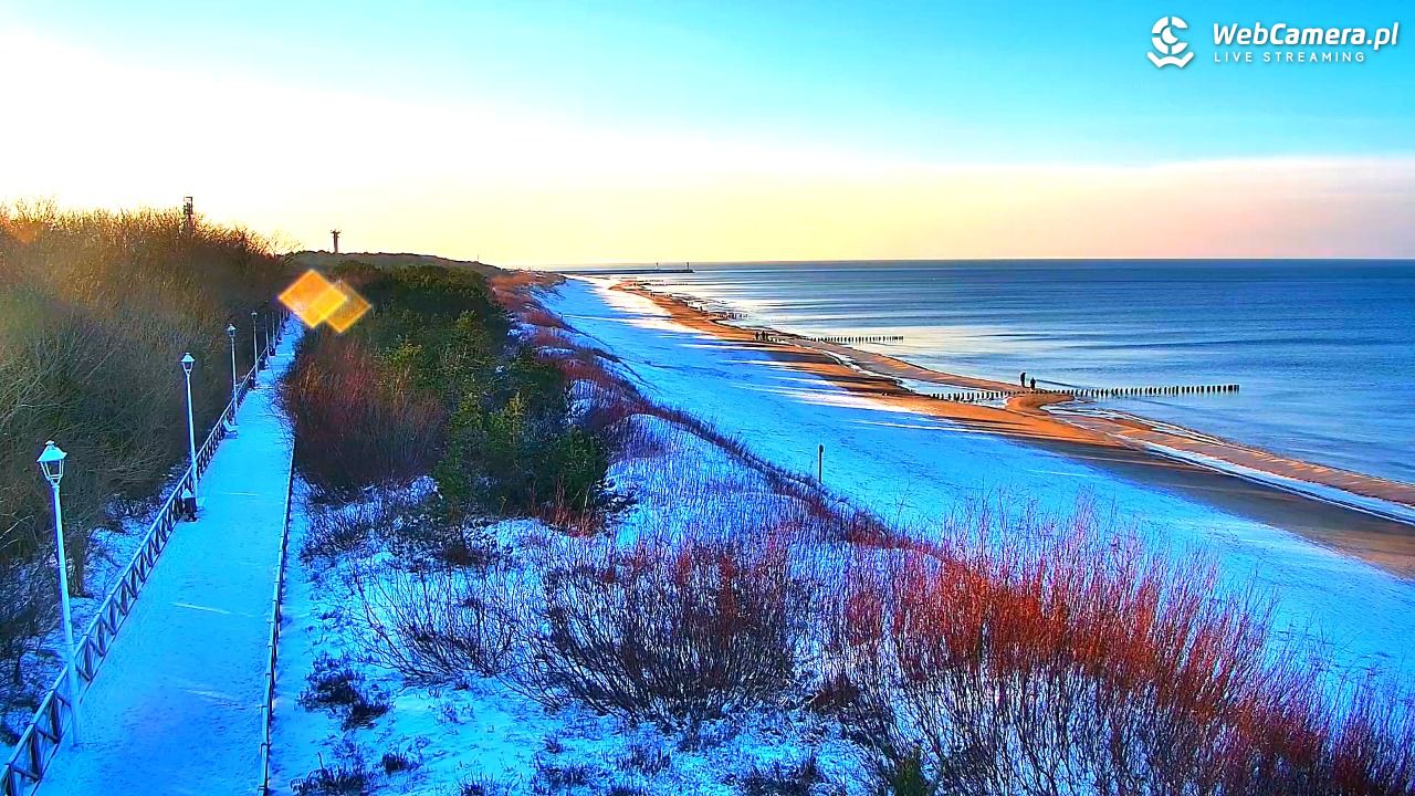 DZIWNÓW  - widok na plażę - 07 styczeń 2026, 13:56