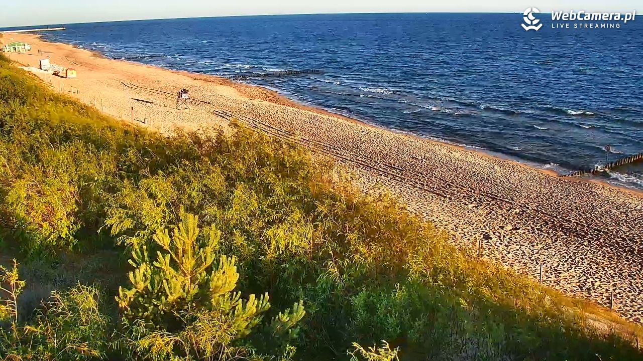 DZIWNÓW  - widok na plażę - 26 czerwiec 2026, 05:47