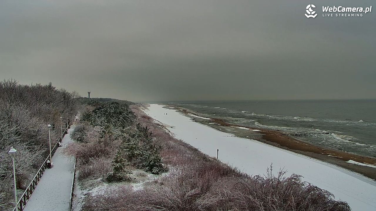 DZIWNÓW  - widok na plażę - 27 styczeń 2026, 14:44