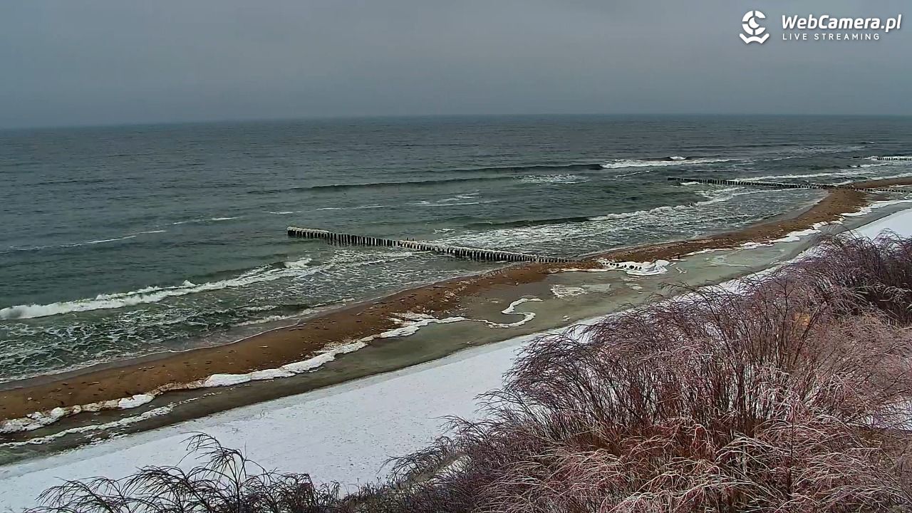 DZIWNÓW  - widok na plażę - 28 styczeń 2026, 11:57