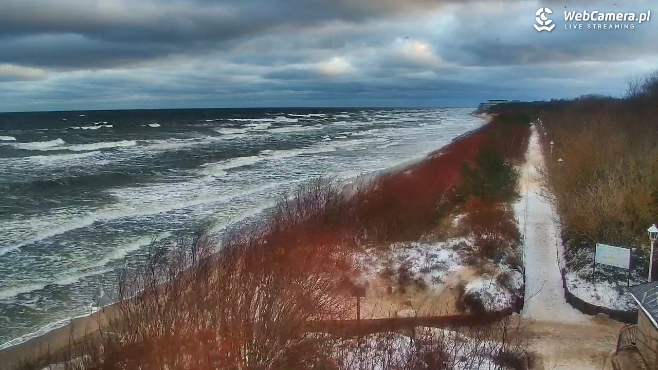 DZIWNÓW  - widok na plażę - 11 styczeń 2026, 08:52
