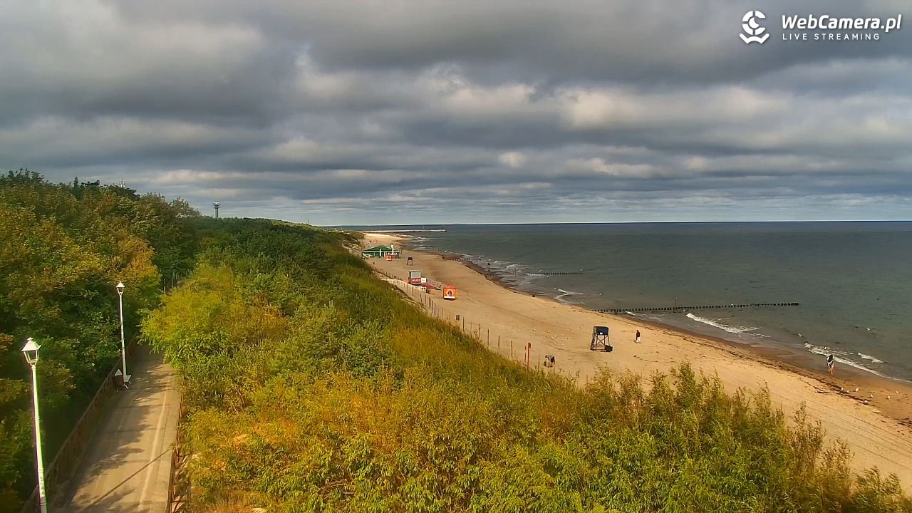 DZIWNÓW  - widok na plażę - 11 lipiec 2026, 07:56