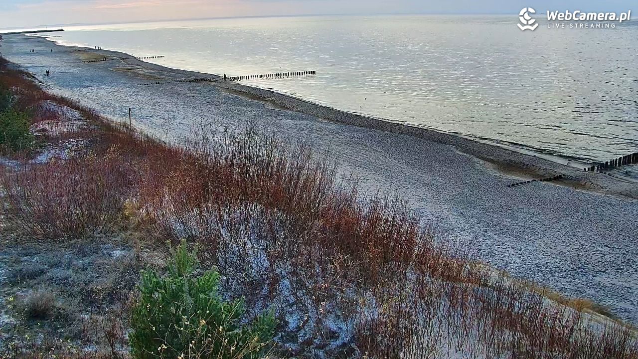 DZIWNÓW  - widok na plażę - 02 kwiecień 2026, 17:47