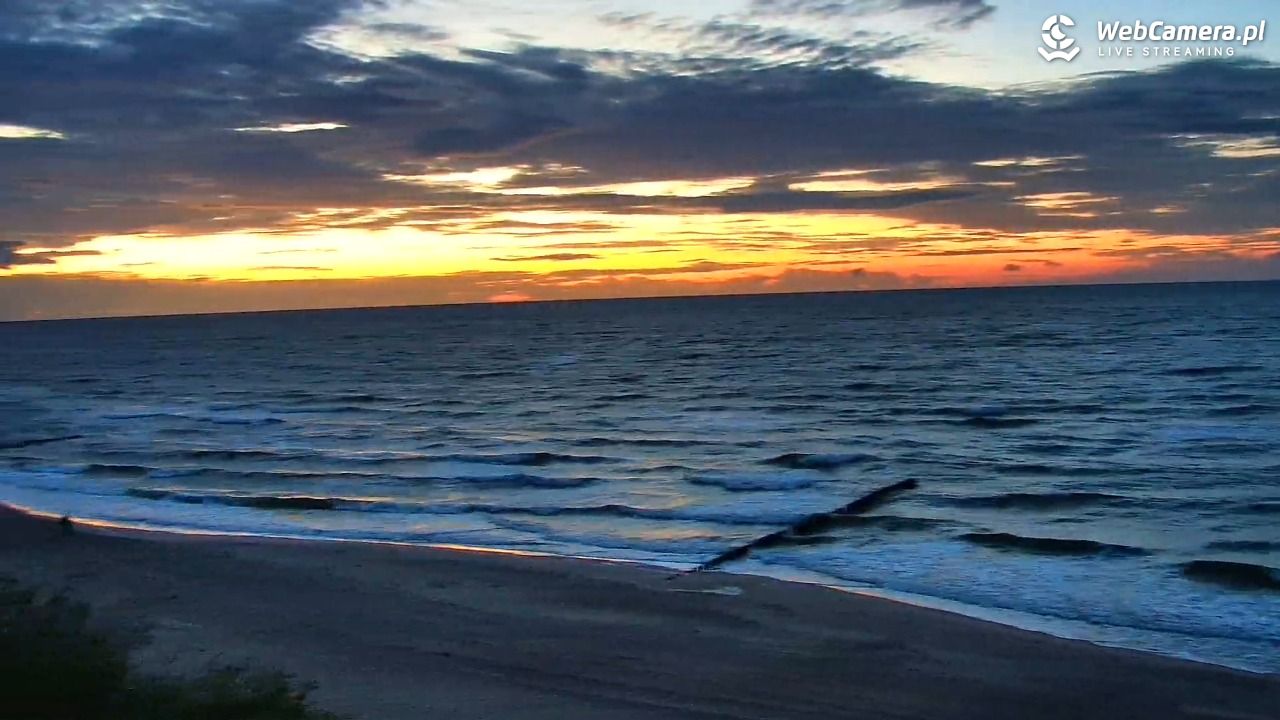 DZIWNÓW  - widok na plażę - 01 wresień 2026, 20:18