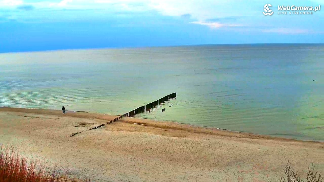 DZIWNÓW  - widok na plażę - 11 marzec 2026, 17:23