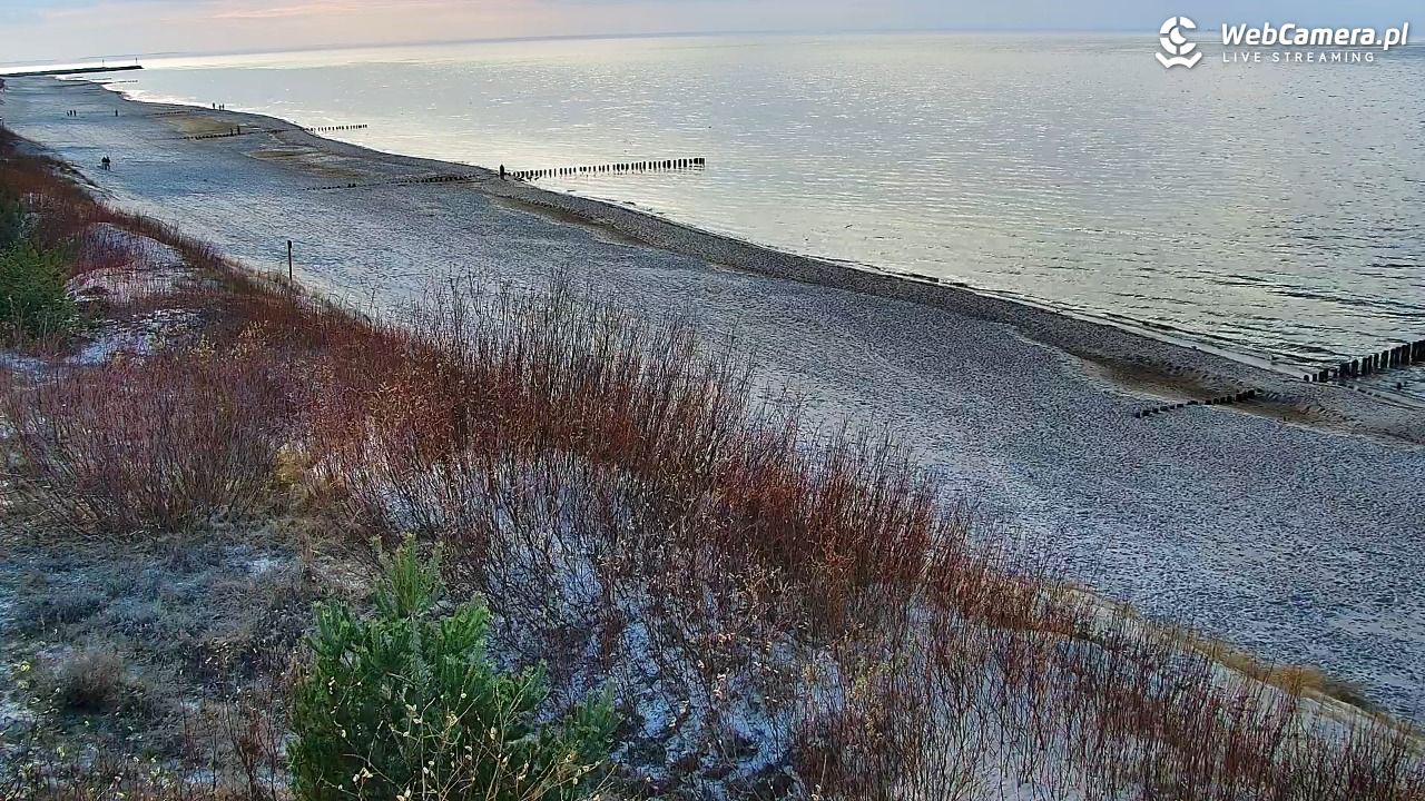 DZIWNÓW  - widok na plażę - 02 kwiecień 2026, 17:47