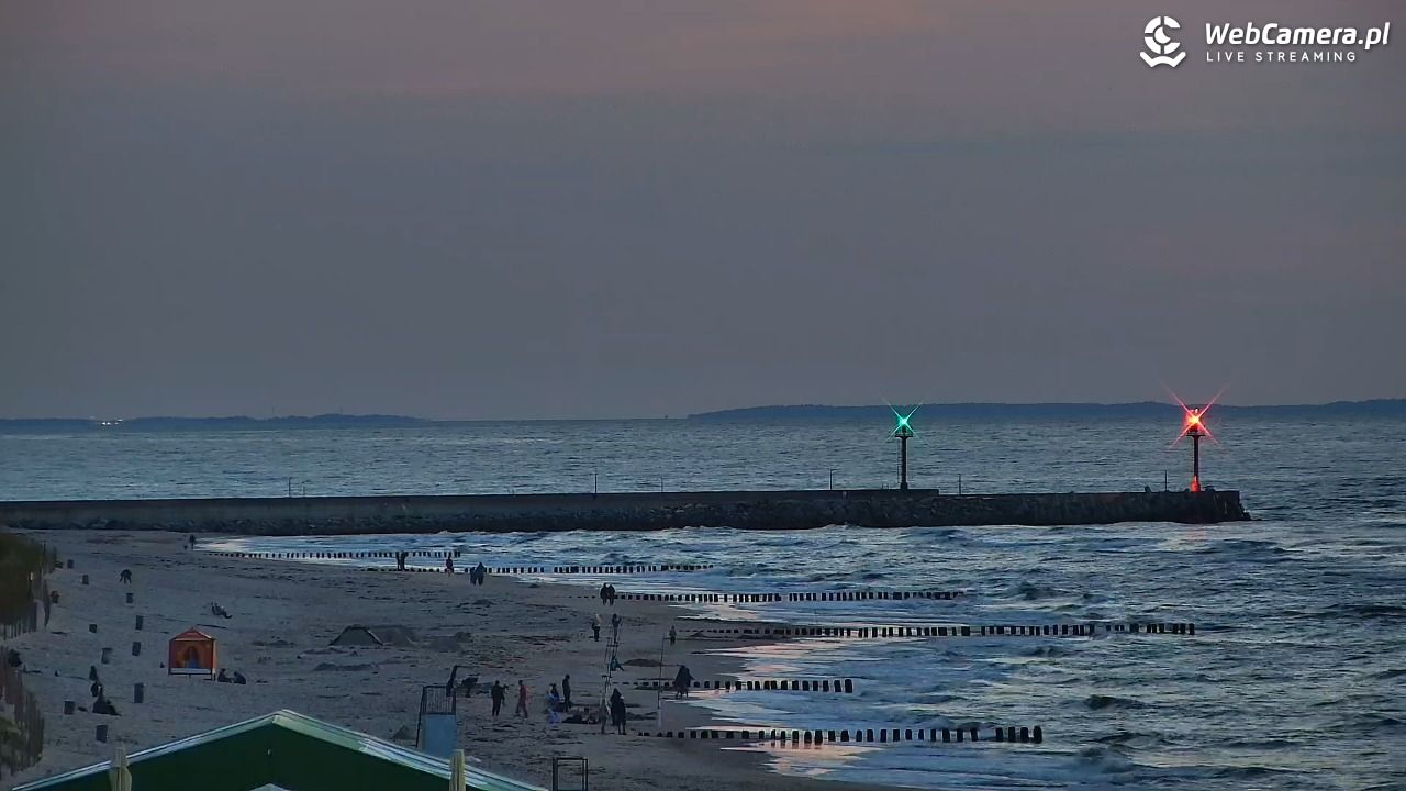 DZIWNÓW  - widok na plażę - 24 lipiec 2026, 21:45