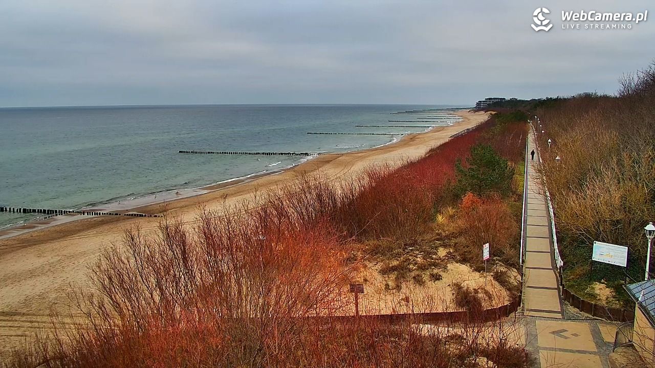 DZIWNÓW  - widok na plażę - 20 grudzień 2025, 11:00