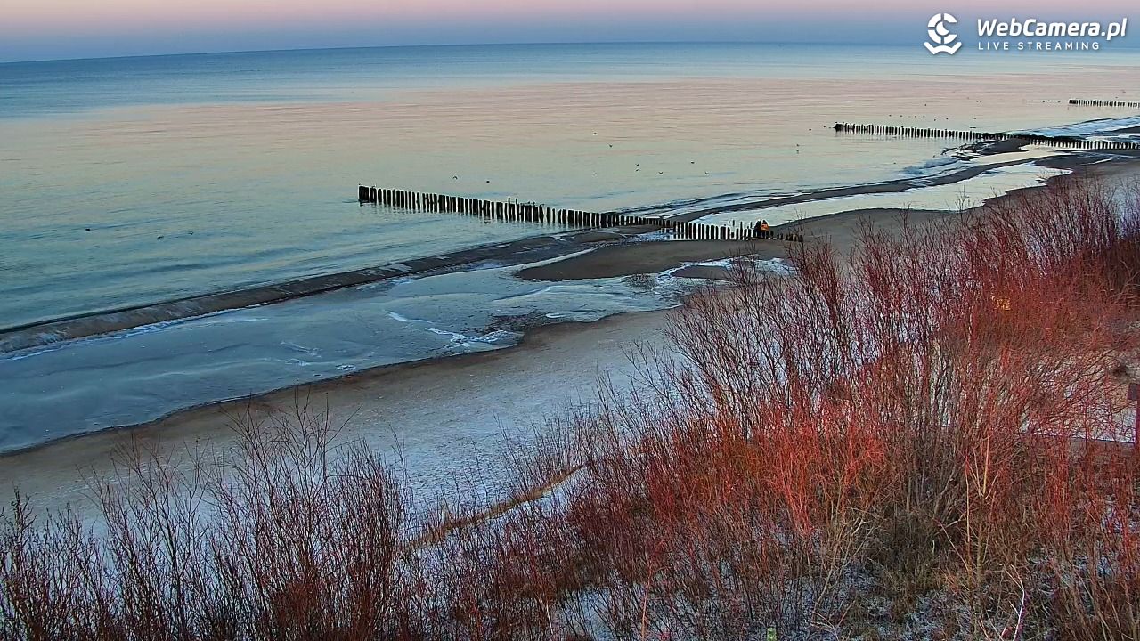 DZIWNÓW  - widok na plażę - 20 styczeń 2026, 16:06