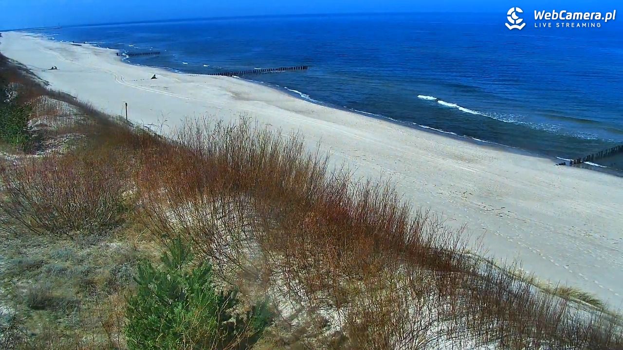 DZIWNÓW  - widok na plażę - 15 kwiecień 2026, 12:46