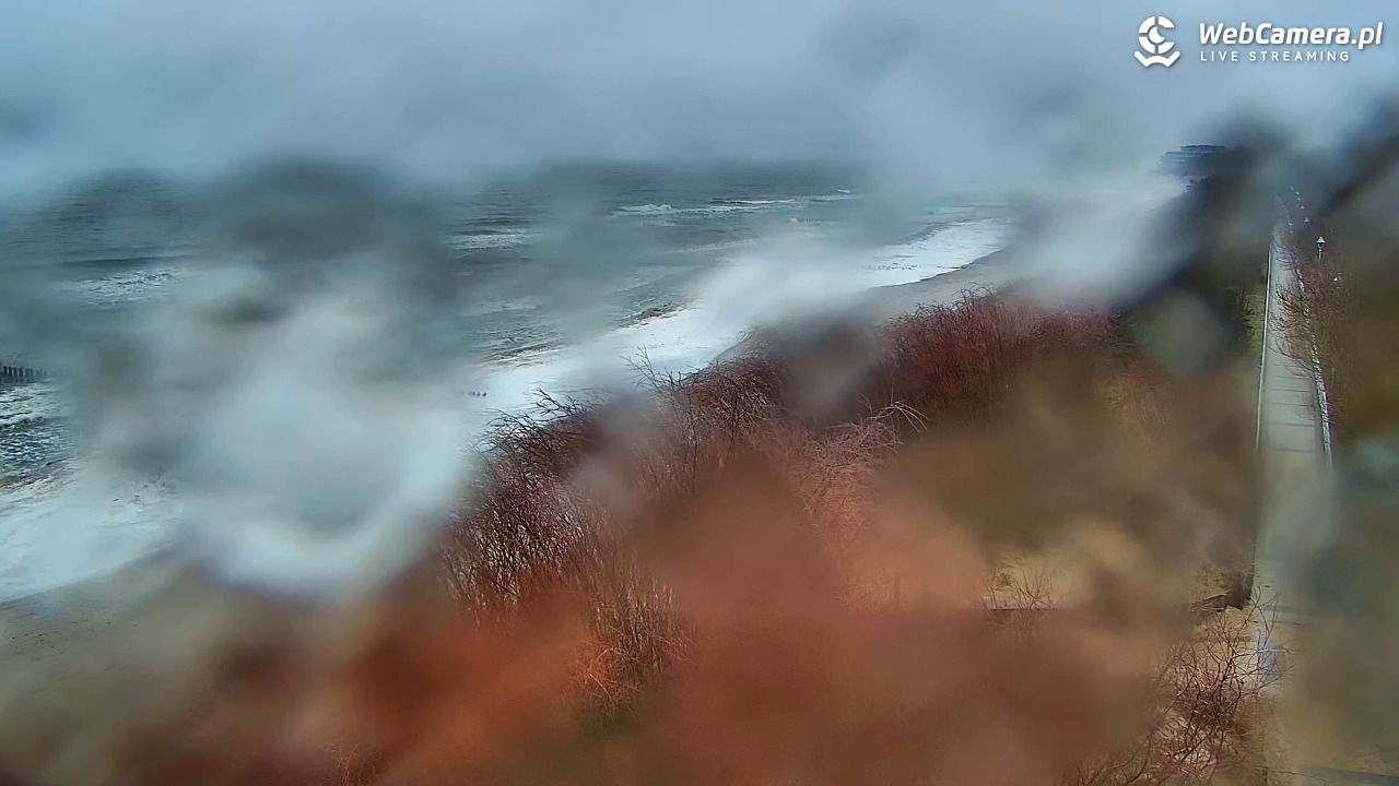 DZIWNÓW  - widok na plażę - 26 styczeń 2026, 08:45