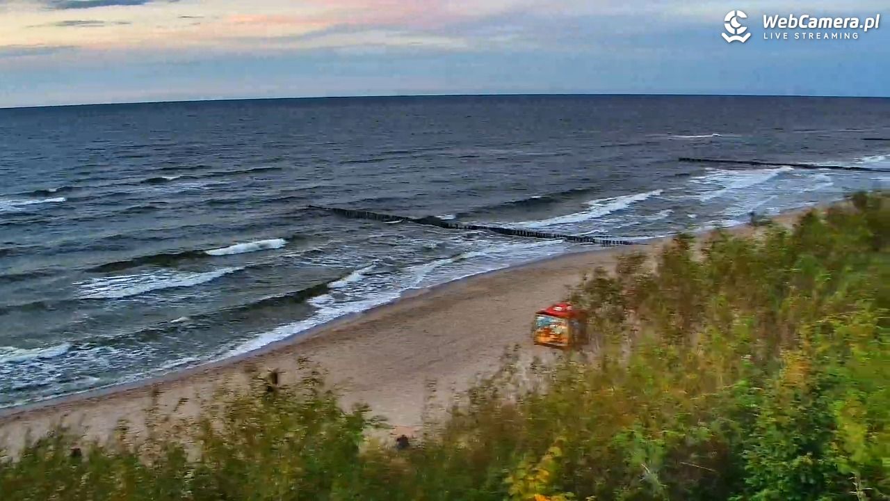 DZIWNÓW  - widok na plażę - 18 sierpień 2026, 20:27