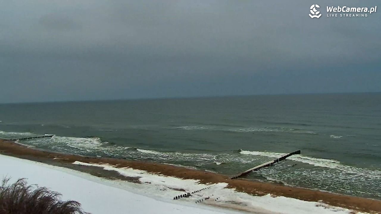DZIWNÓW  - widok na plażę - 28 styczeń 2026, 08:59