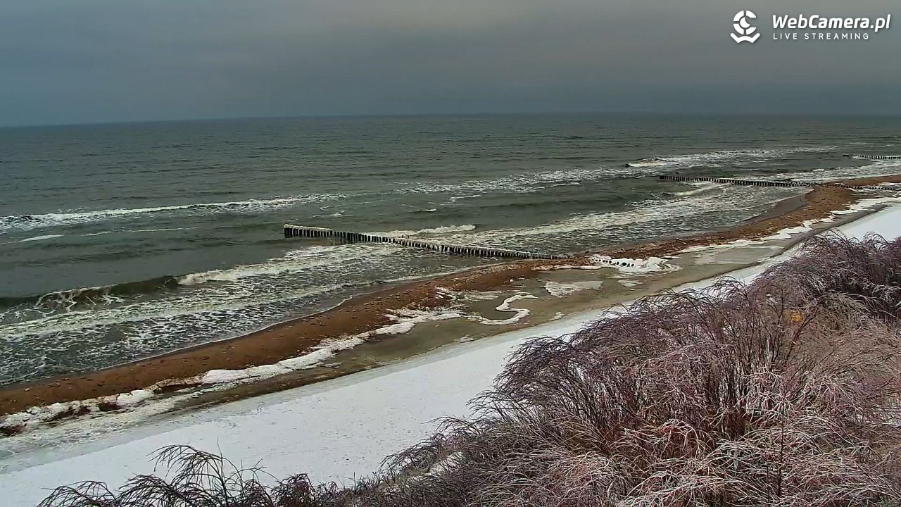 DZIWNÓW  - widok na plażę - 27 styczeń 2026, 15:56