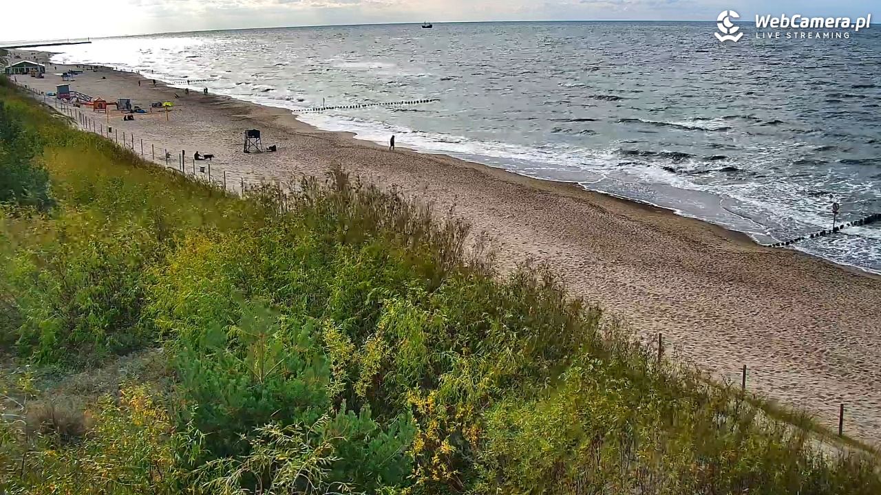 DZIWNÓW  - widok na plażę - 18 sierpień 2026, 17:38