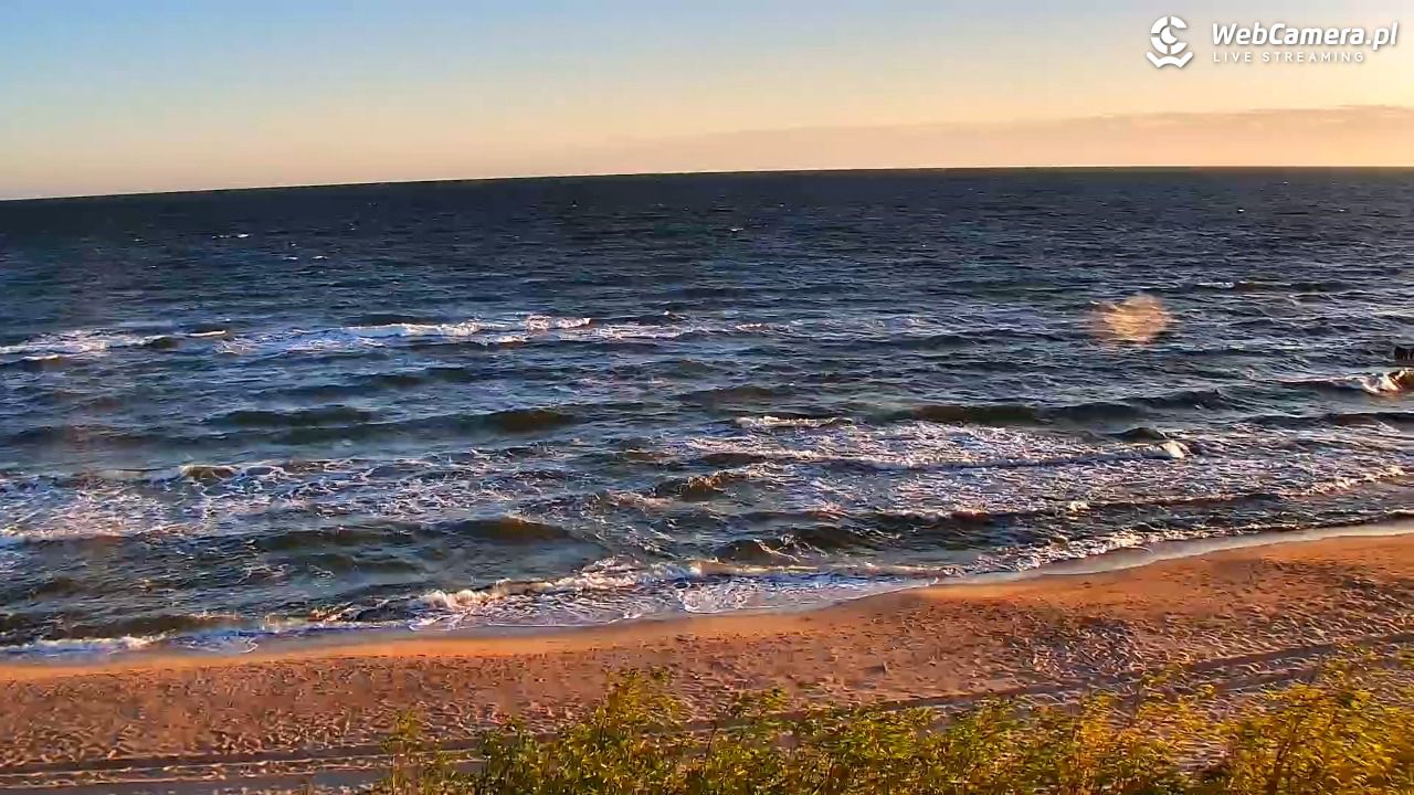 DZIWNÓW  - widok na plażę - 28 maj 2026, 05:26