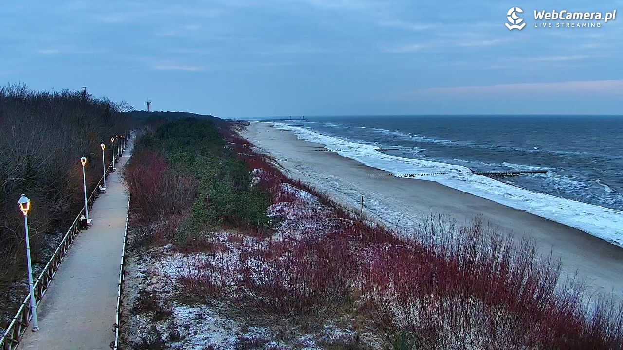 DZIWNÓW  - widok na plażę - 25 styczeń 2026, 16:26