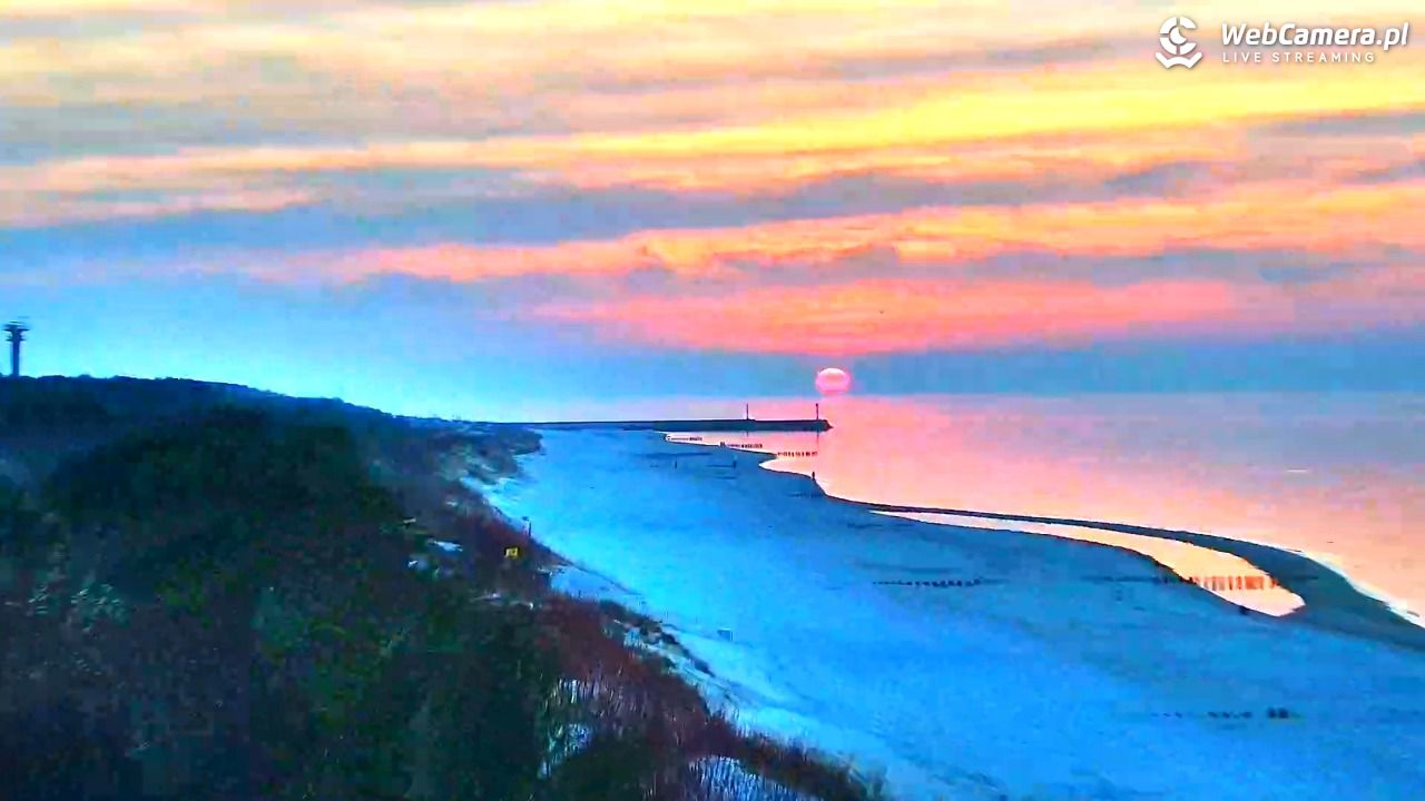 DZIWNÓW  - widok na plażę - 09 marzec 2026, 17:51