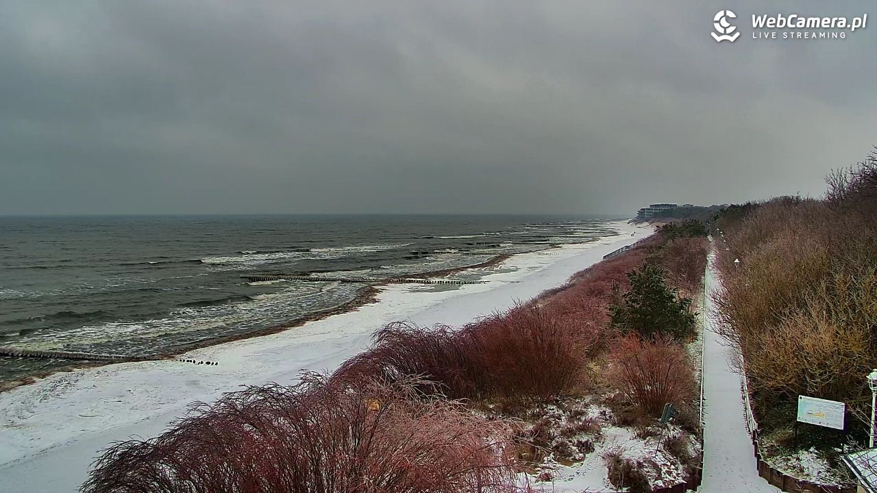 DZIWNÓW  - widok na plażę - 26 styczeń 2026, 14:11
