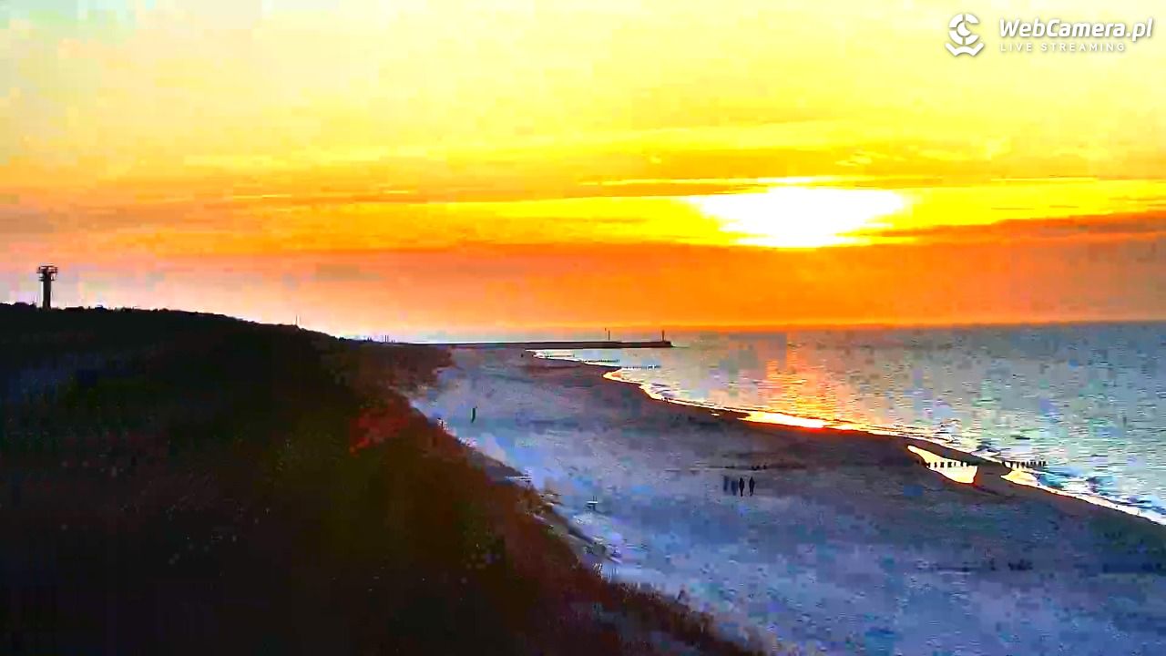 DZIWNÓW  - widok na plażę - 17 marzec 2026, 17:53