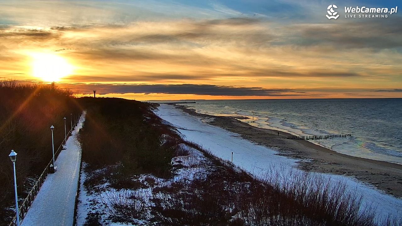 DZIWNÓW  - widok na plażę - 15 luty 2026, 16:40