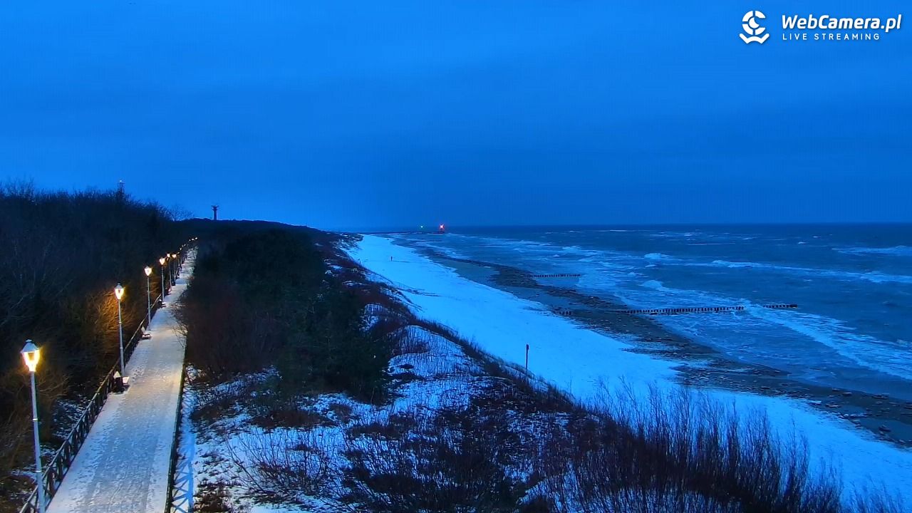 DZIWNÓW  - widok na plażę - 13 luty 2026, 17:16