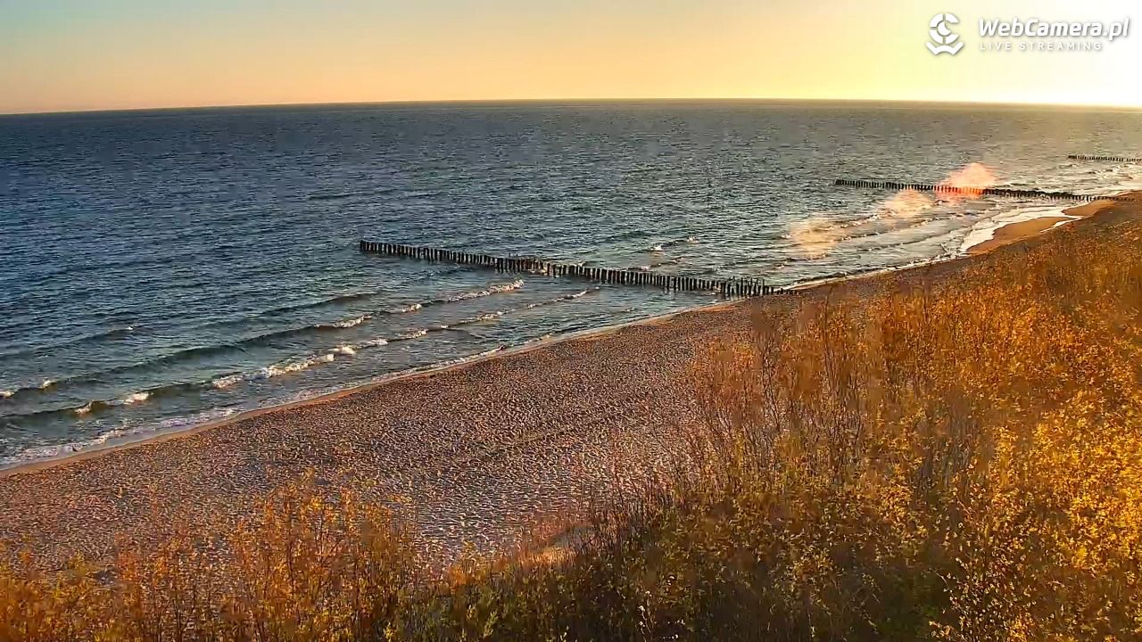 DZIWNÓW  - widok na plażę - 01 maj 2026, 06:11