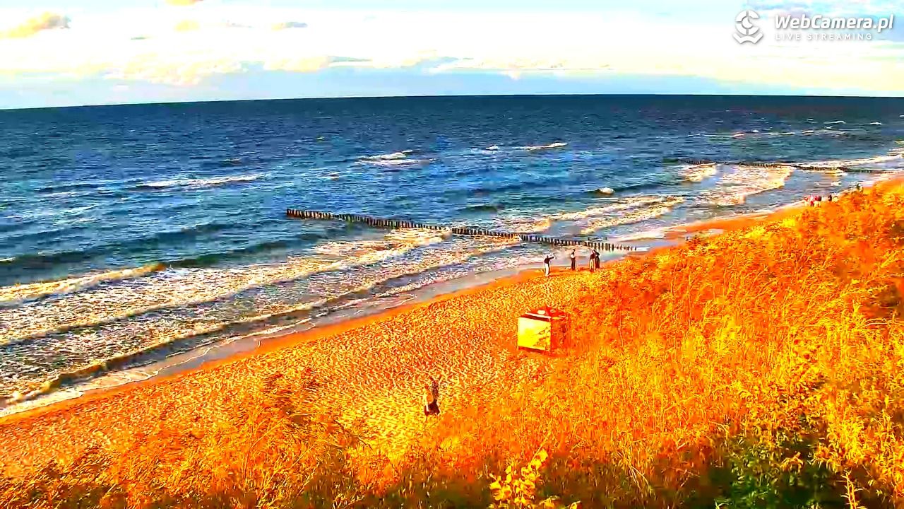DZIWNÓW  - widok na plażę - 07 sierpień 2026, 20:08