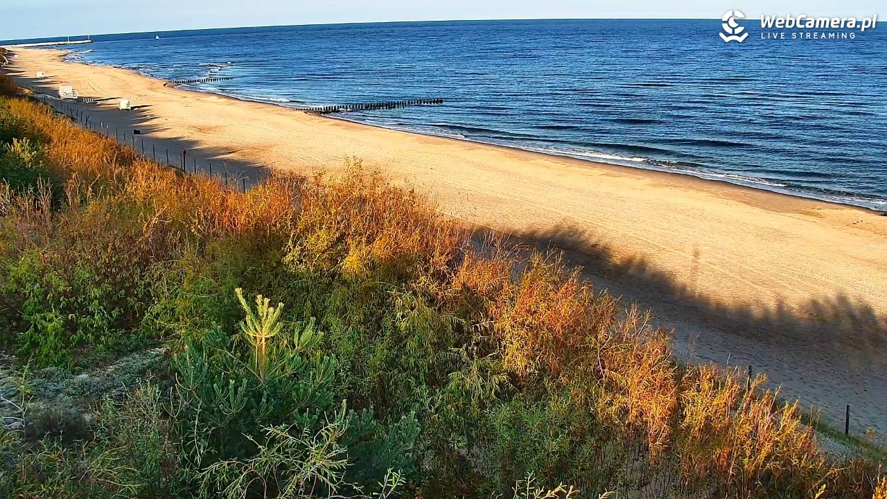 DZIWNÓW  - widok na plażę - 05 październik 2026, 07:01