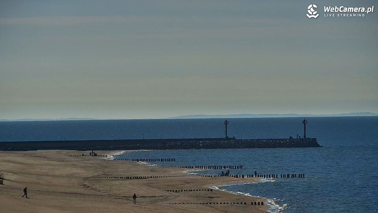 DZIWNÓW  - widok na plażę - 17 kwiecień 2026, 16:22