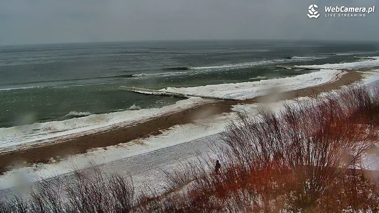DZIWNÓW  - widok na plażę - 05 luty 2026, 13:36