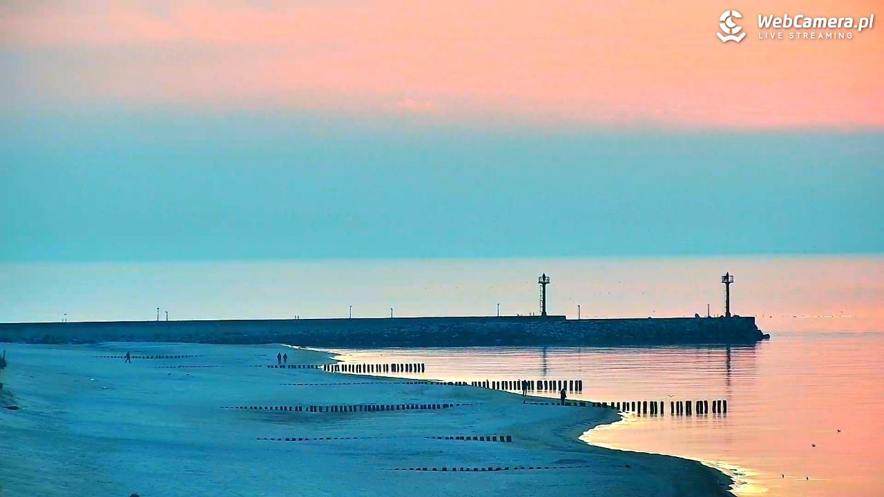 DZIWNÓW  - widok na plażę - 09 marzec 2026, 17:55