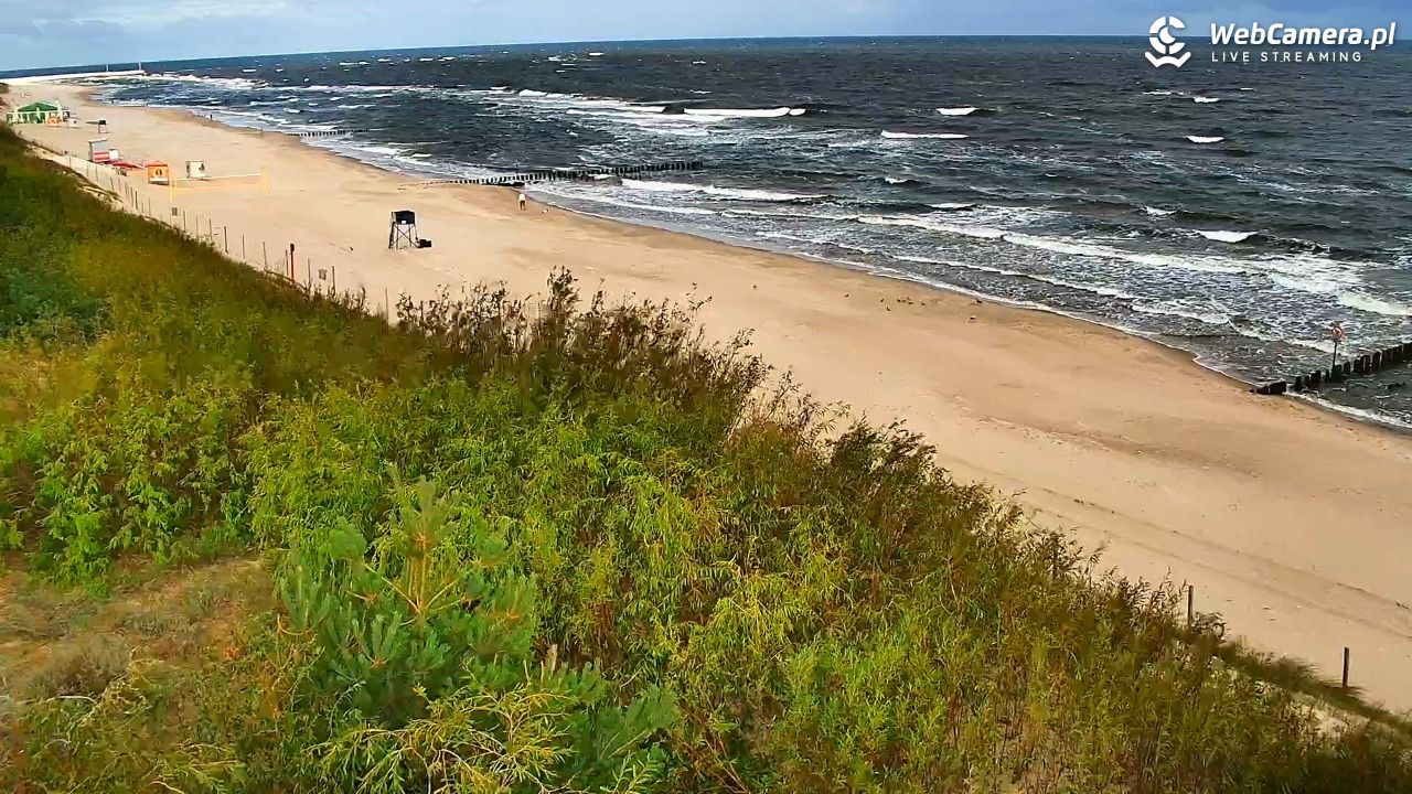 DZIWNÓW  - widok na plażę - 07 sierpień 2026, 07:55