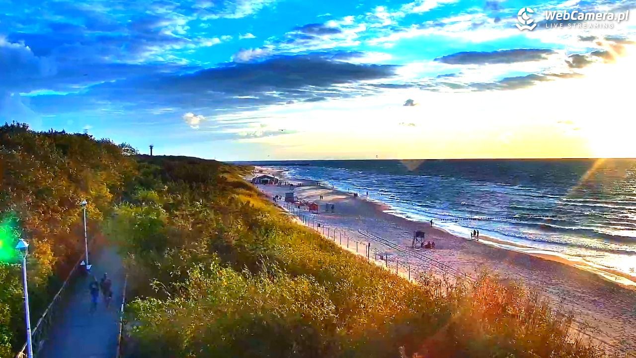 DZIWNÓW  - widok na plażę - 07 sierpień 2026, 20:09