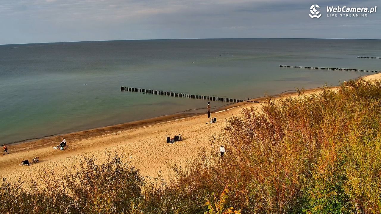 DZIWNÓW  - widok na plażę - 15 wresień 2026, 16:38