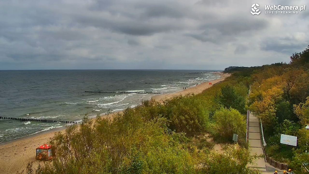 DZIWNÓW  - widok na plażę - 24 lipiec 2026, 10:55