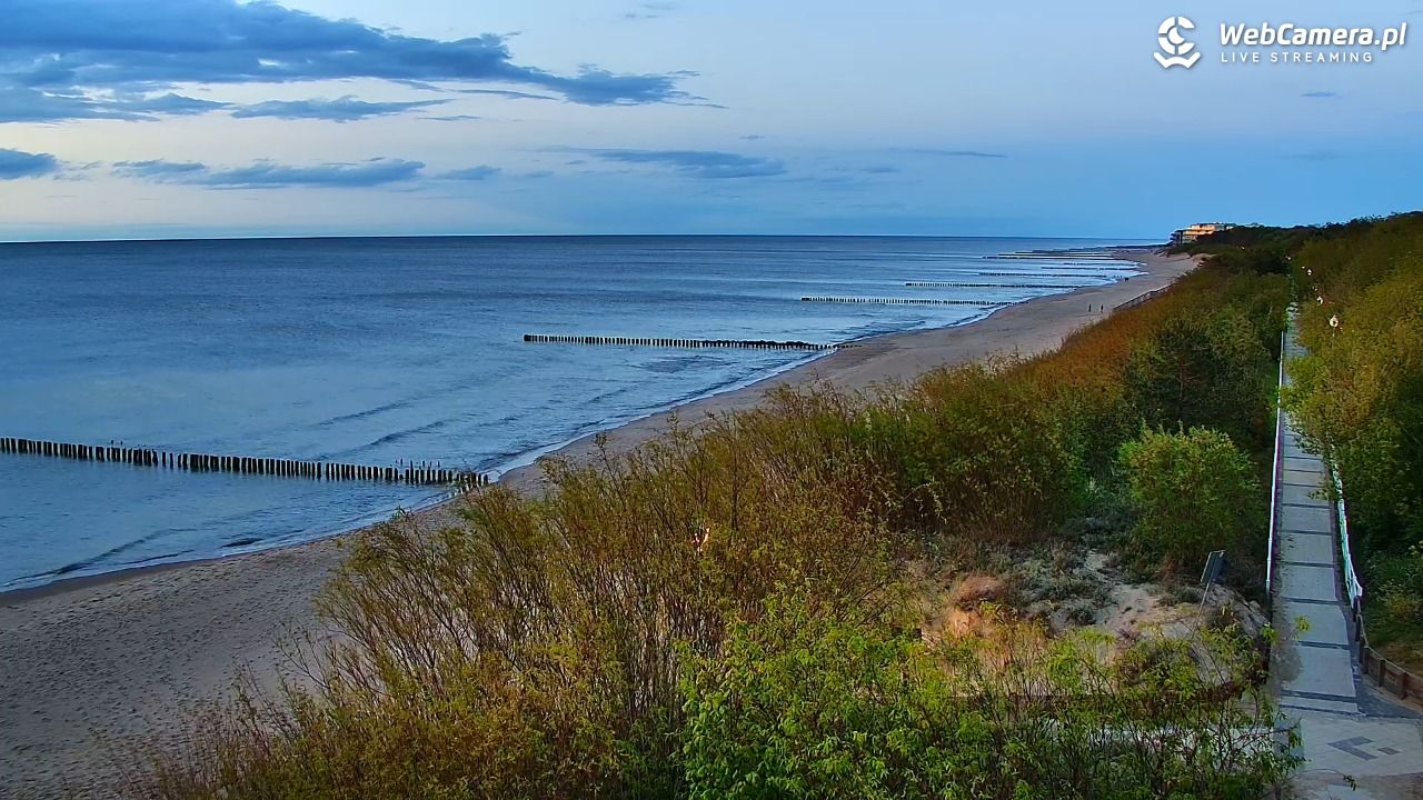 DZIWNÓW  - widok na plażę - 13 maj 2026, 21:03
