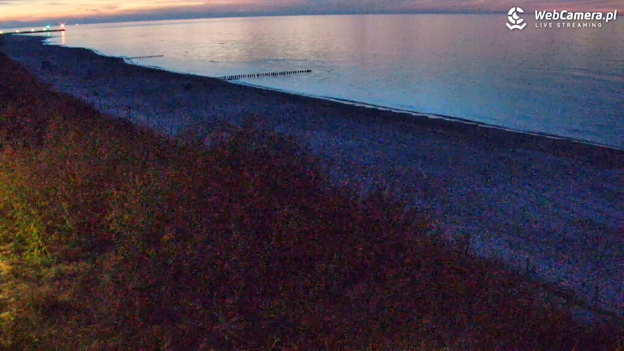 DZIWNÓW  - widok na plażę - 03 październik 2026, 17:19