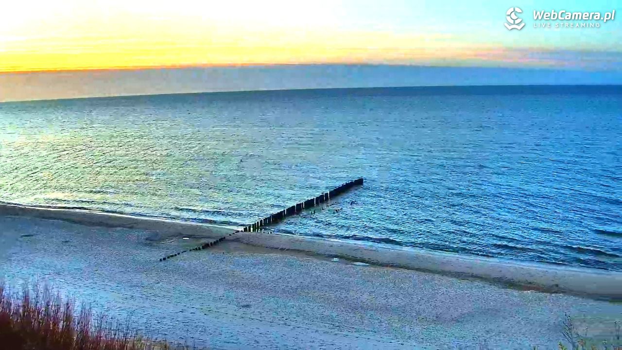 DZIWNÓW  - widok na plażę - 17 marzec 2026, 17:57