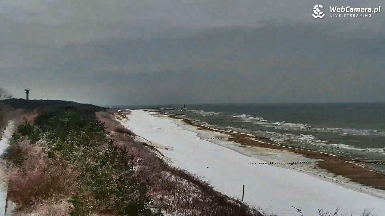 DZIWNÓW  - widok na plażę - 30 styczeń 2026, 11:01