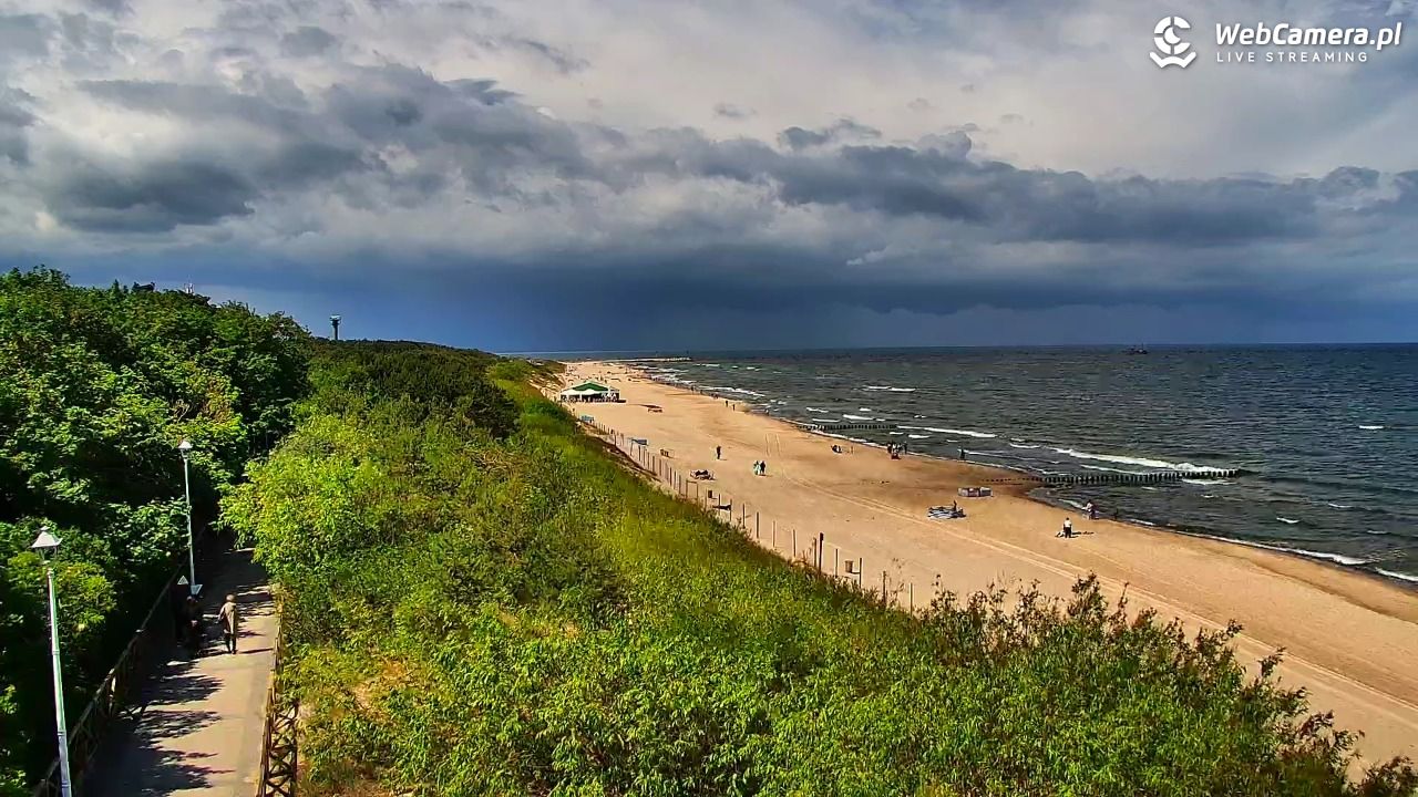DZIWNÓW  - widok na plażę - 13 czerwiec 2026, 11:22